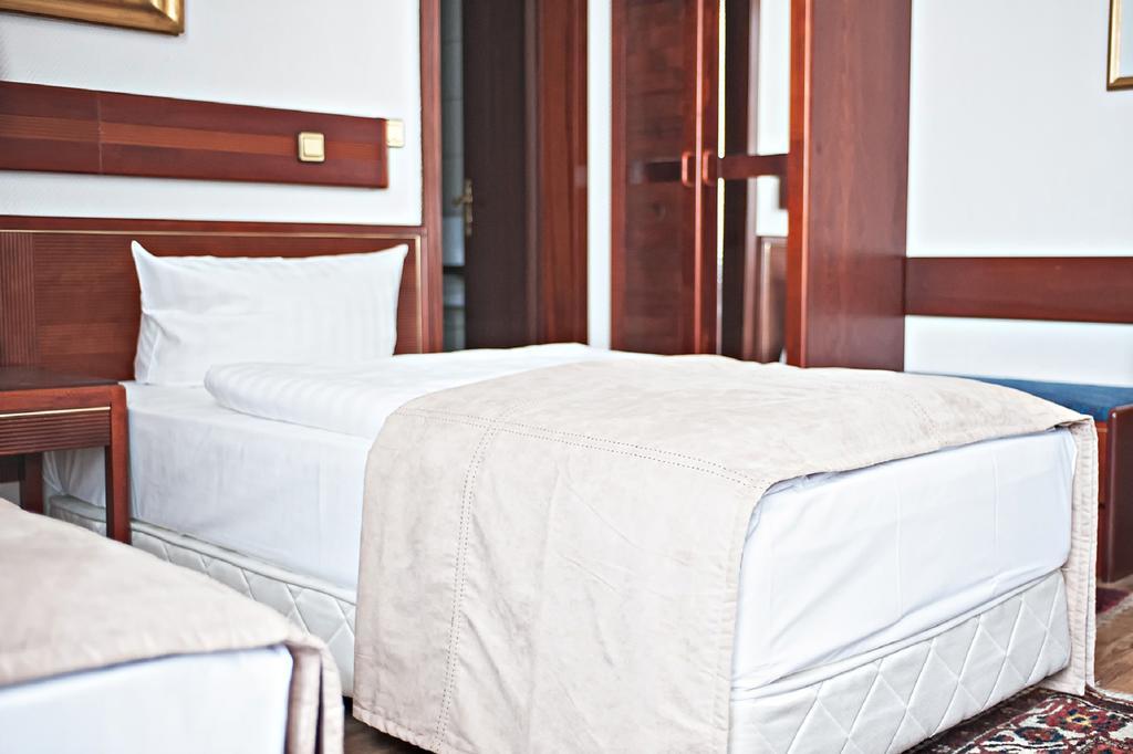 Hotel Ravel International Offenbach am Main Camera foto