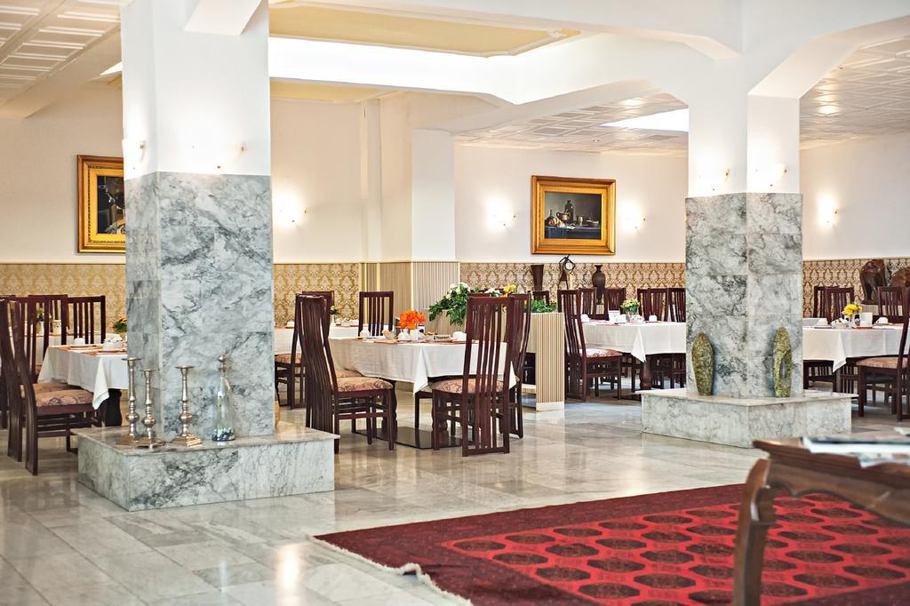 Hotel Ravel International Offenbach am Main Esterno foto